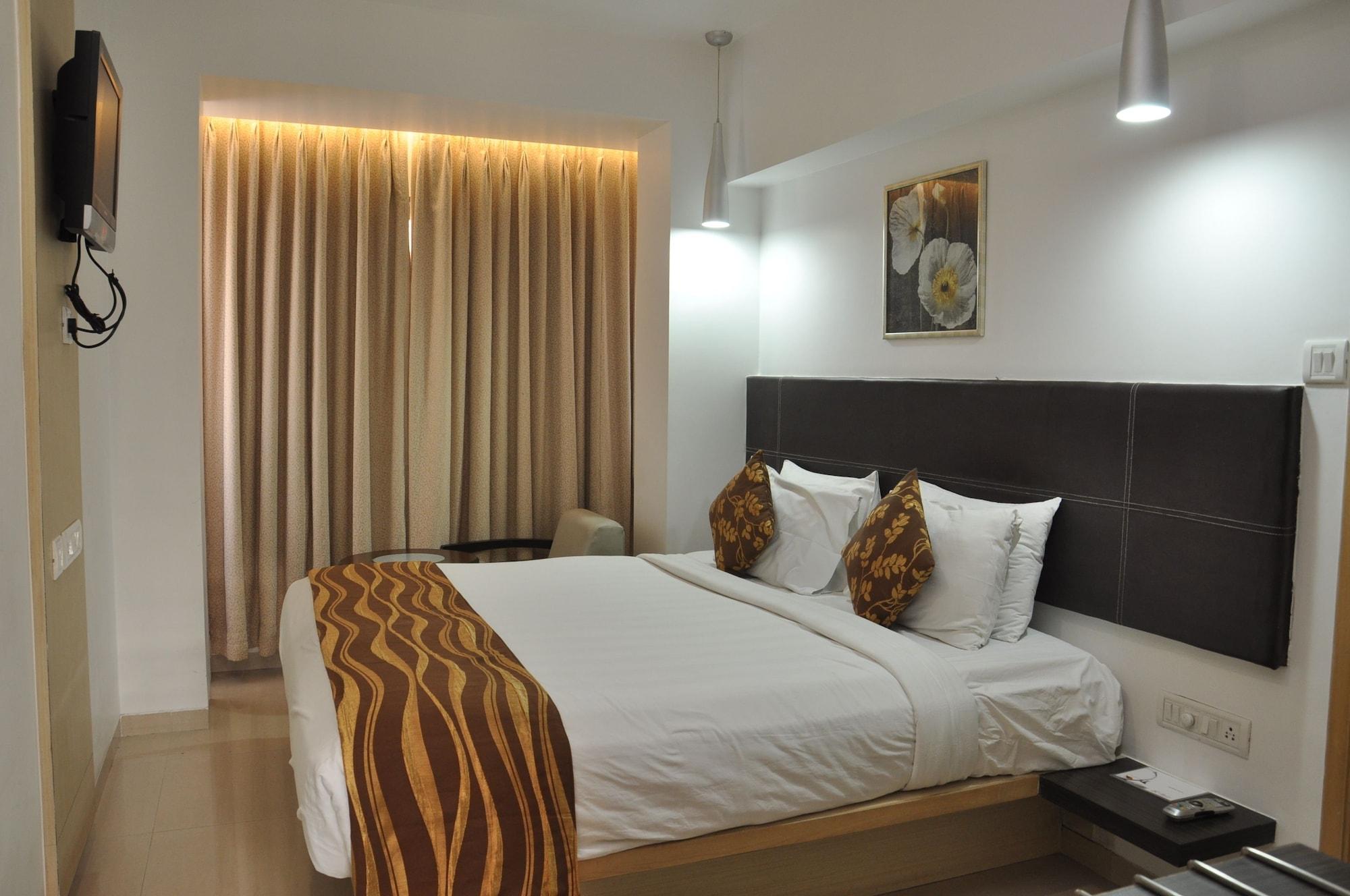 The Oriental Residency Hotell Mumbai Exteriör bild