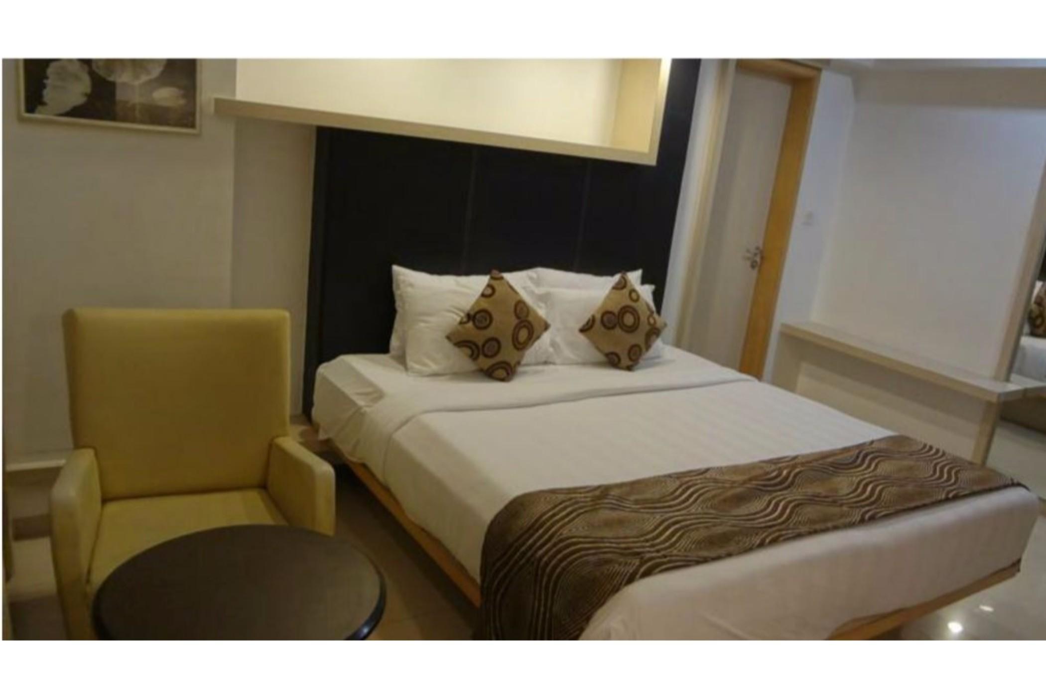The Oriental Residency Hotell Mumbai Exteriör bild