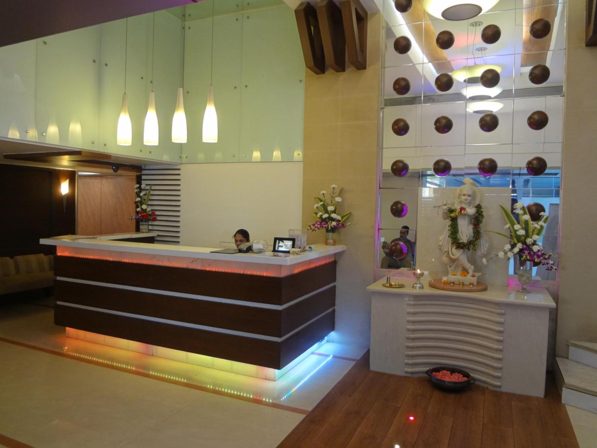The Oriental Residency Hotell Mumbai Exteriör bild