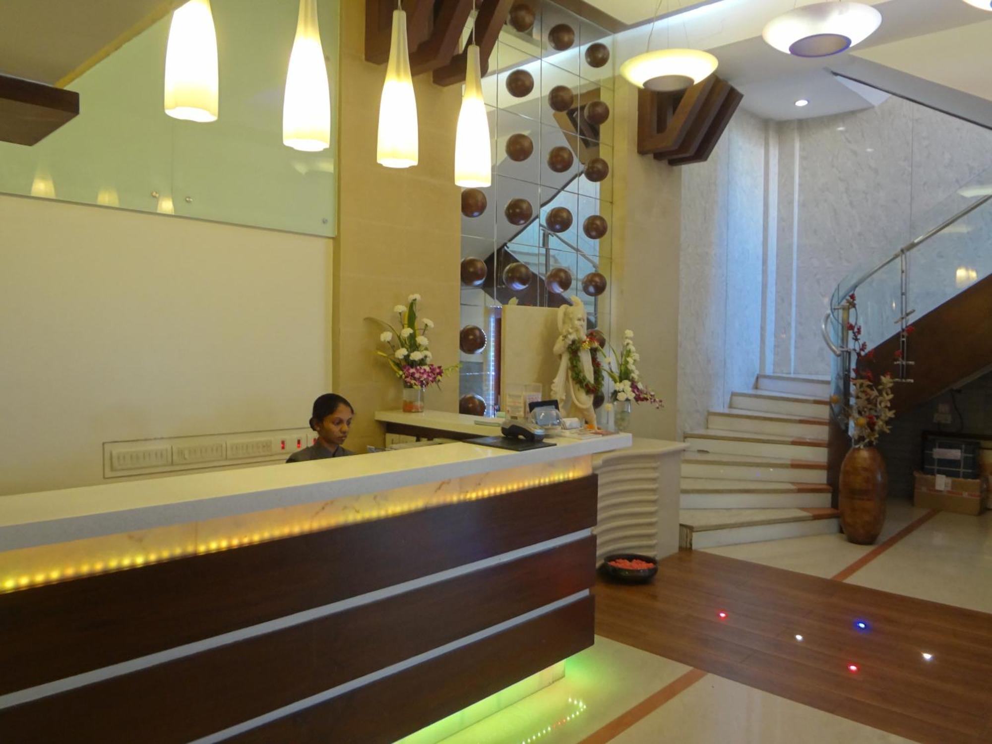 The Oriental Residency Hotell Mumbai Exteriör bild